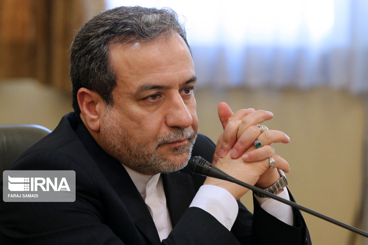 عراقچی: آمریکا مذاکرات غیرمستقیم را پذیرفته است