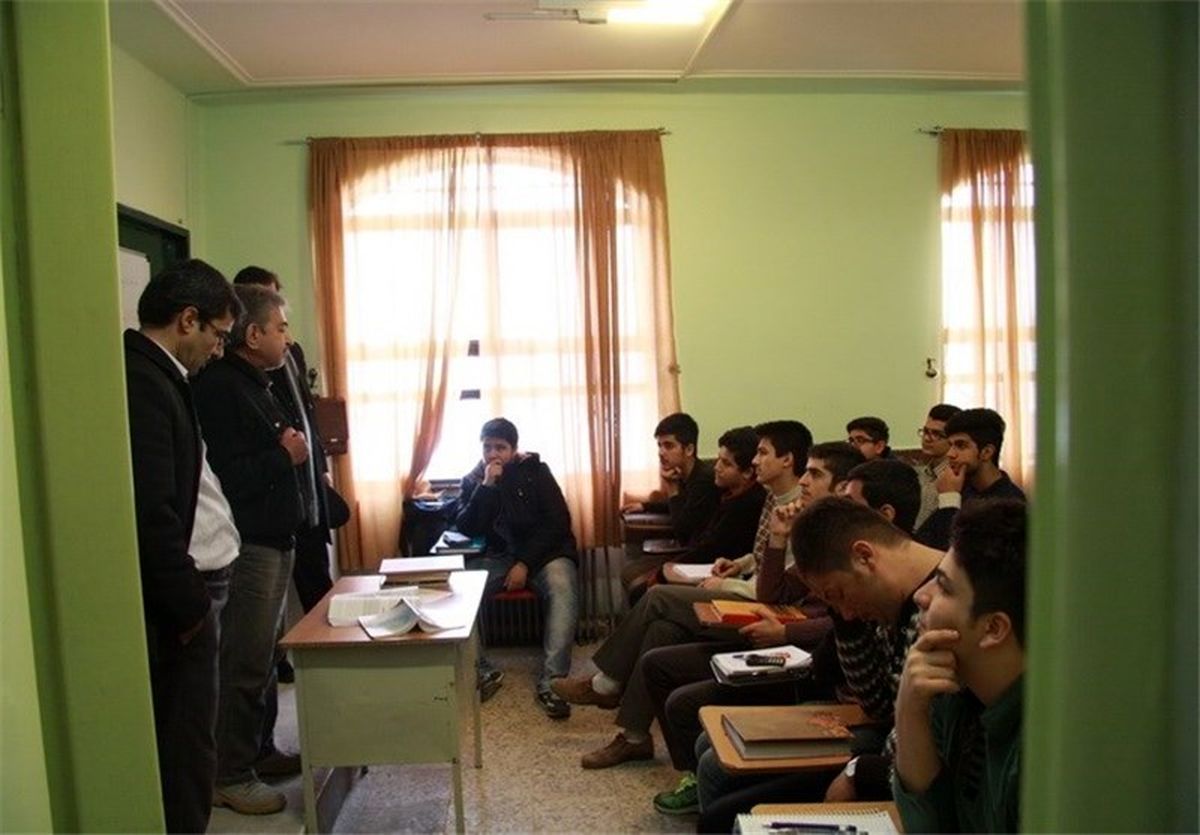 هدیه‎کاروان«سرزمین‎برادری»به‎دانش‎آموزان