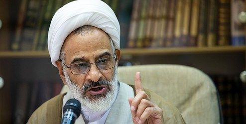 نماینده ولی فقیه در سپاه: بسیج در دفاع از انقلاب و ملت، از همه سیاسی‌تر است