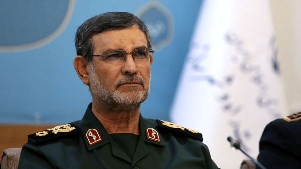 آغاز مراسم چهلم دریابان شهید تنگسیری در گلزار شهدای آبادان