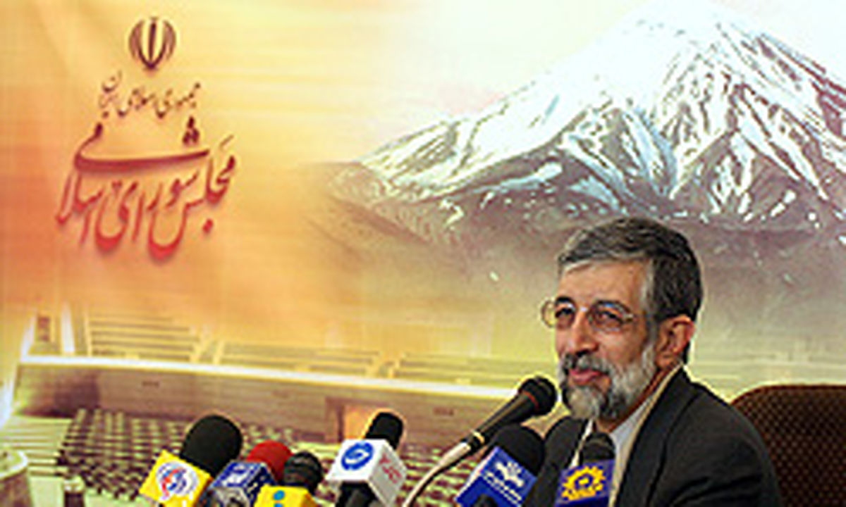 حداد عادل: تلاش می‌کنیم به وحدت برسیم