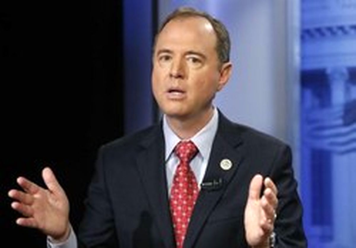 ترامپ از حرف‌هایی که ممکن است مانفورد بیان کند، هراس دارد