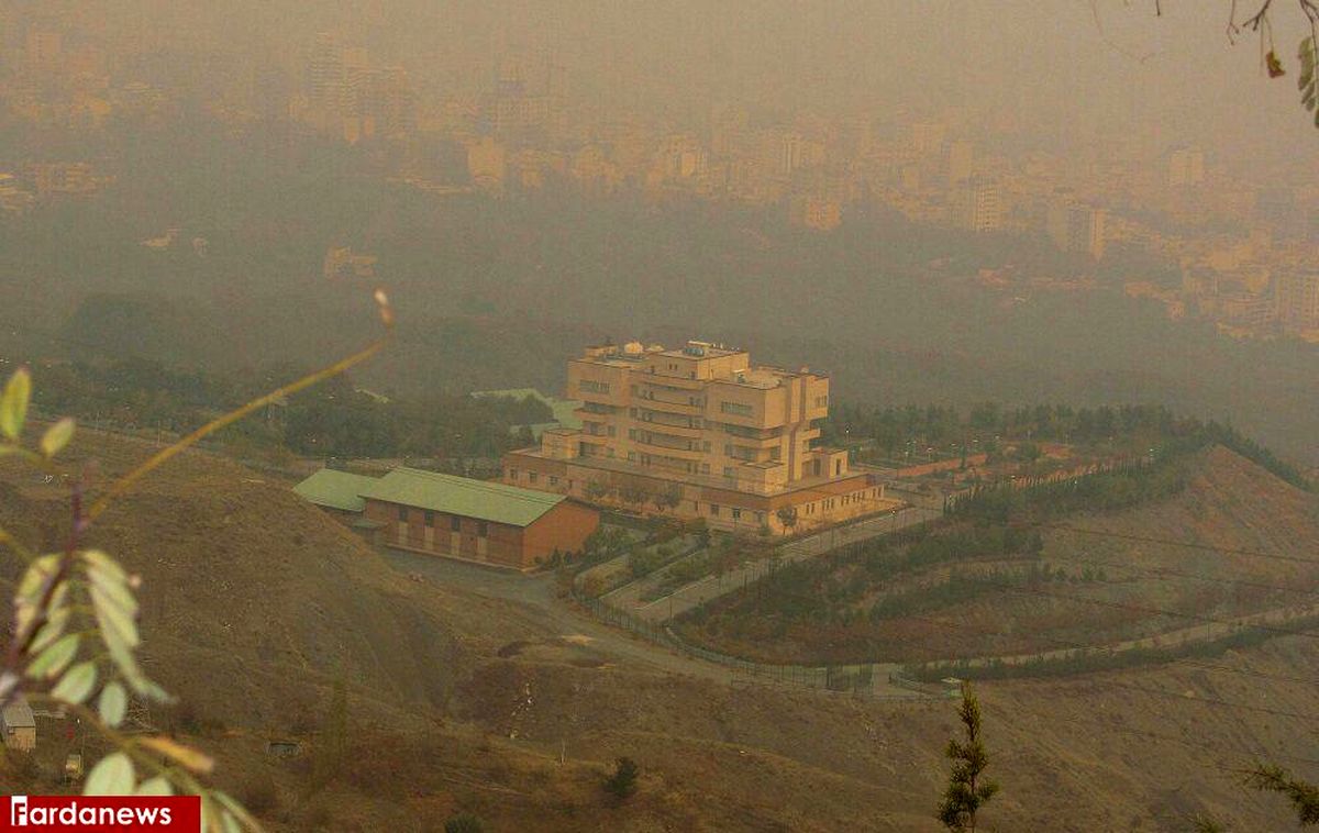 عکس: تهران آلوده از فراز توچال