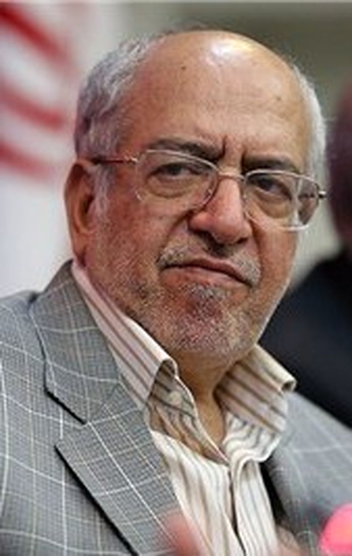 موانع تولید ربطی به آمریکا ندارد؛مشکل از خودمان است/ بانکها مرا پیر کردند/ 50 مانع رونق تولید شناسایی شده است