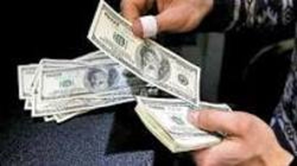 ارزش ۲۲ ارز بانکی بالا رفت +جدول