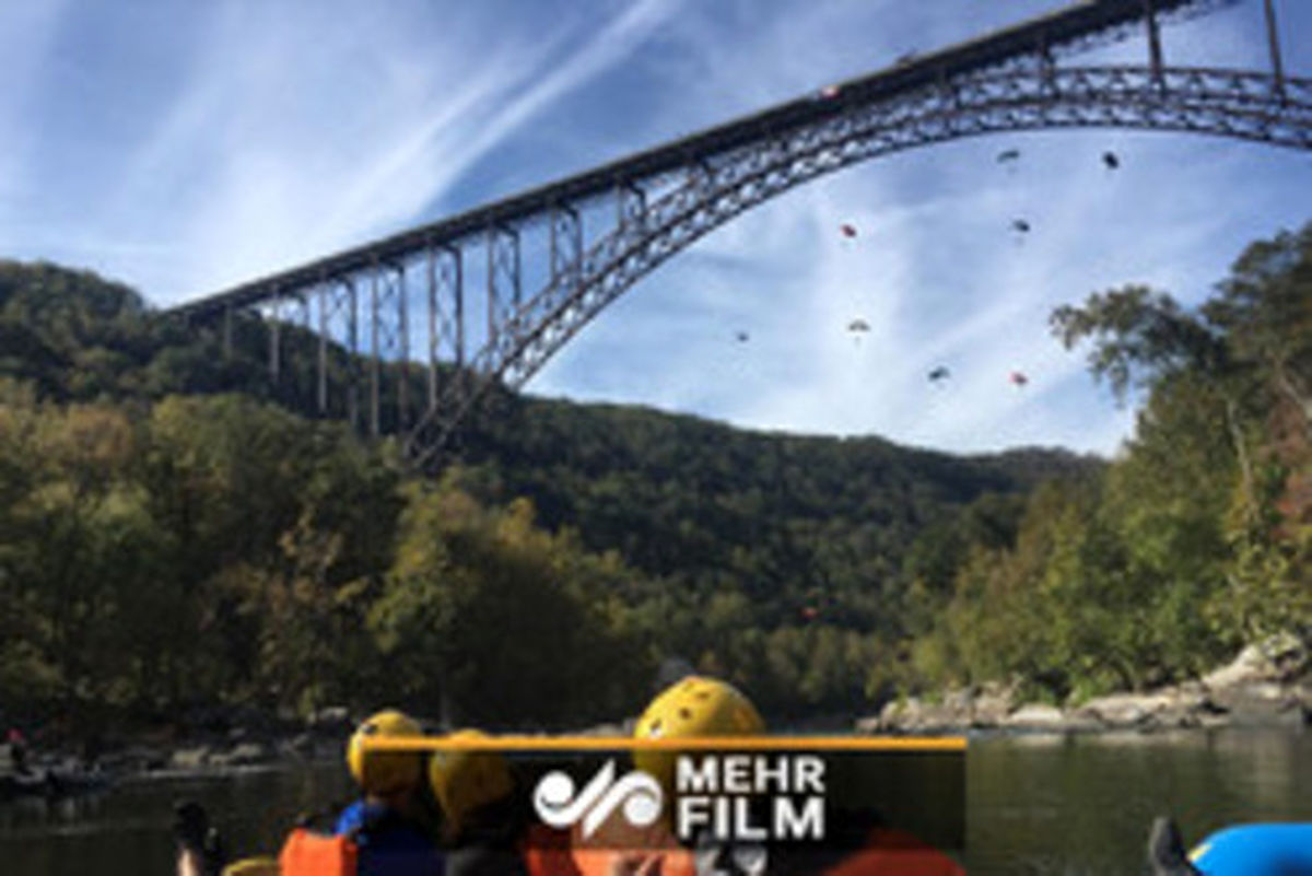 فیلم: پرش رکوردار بیس جامپ از پل قطور خوی