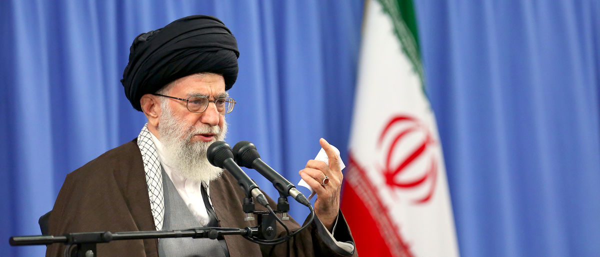 ذهنی که می‌تواند موشک نقطه زن با برد 2هزار کیلومتر بسازد چطور نمی‌تواند مشکل خودروی کشور را حل کند؟!