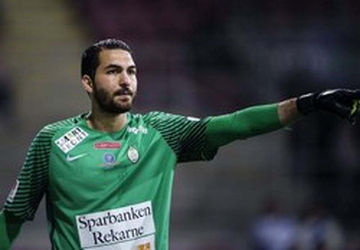 درخواست اخباری از دایی برای جدایی