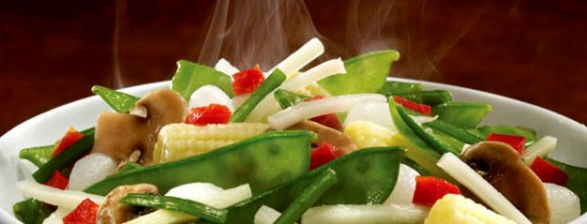 به این ۵ دلیل غذای بخارپز بخورید