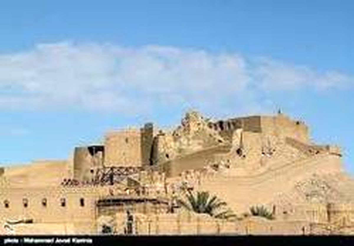 چرا ثروتمندان جهان خانههایشان را از خشت میسازند؟