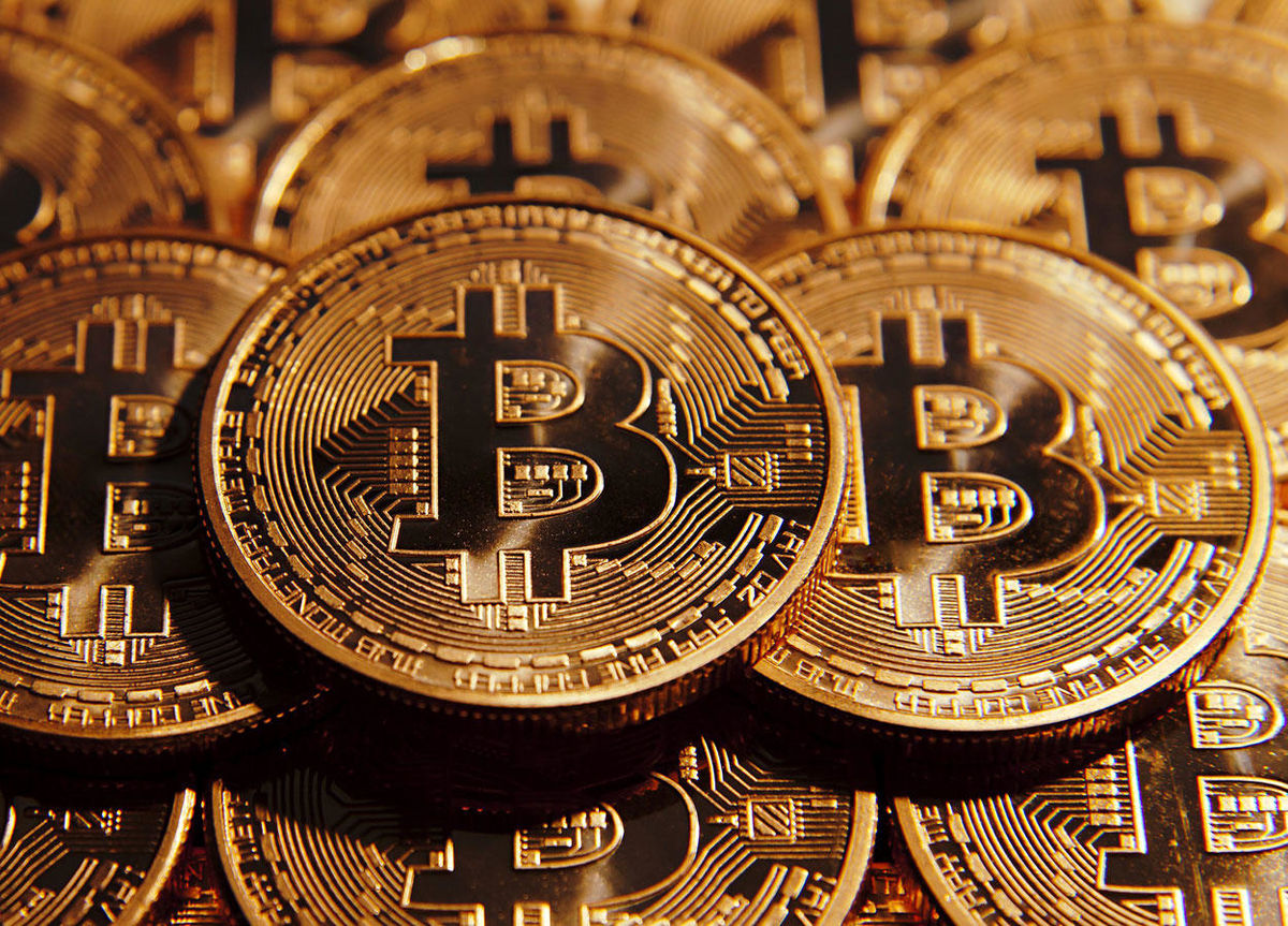 بیت کوین ۱۰ ساله شد/ورشکستگی کدام بانک آمریکایی ایده جاه طلبانه بیت کوین را قوت بخشید؟ / بهشت پولشوها و مجرمان را بیشتر بشناسید