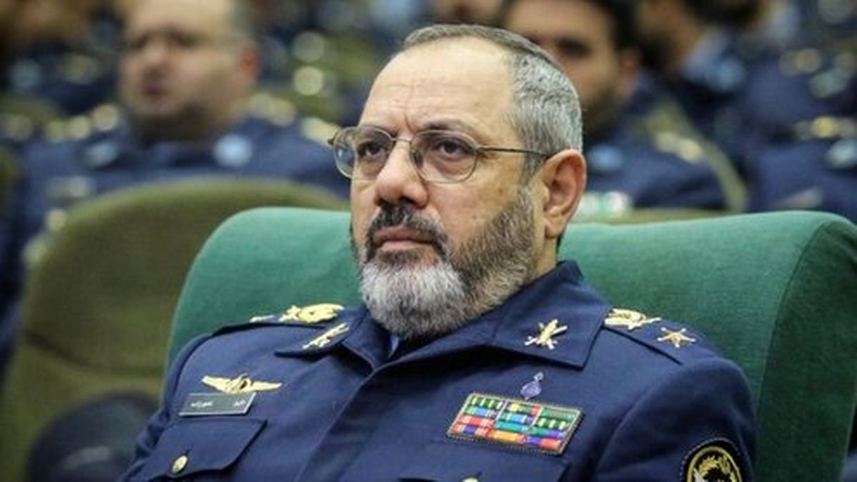 امیر سرتیپ نصیرزاده: لباس نیروی هوایی کفن ما است