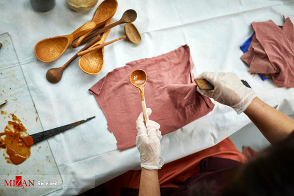 تصاویر: ساخت قاشق‌های چوبی