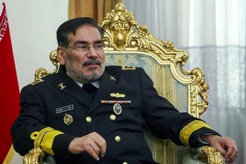قدردانی علی شمخانی از خدمه نفتکش‌های ایرانی