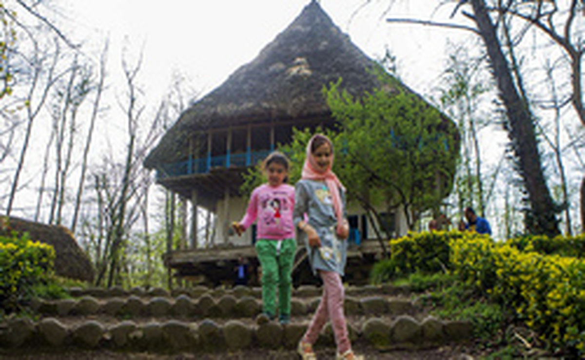 تصاویر:  جاذبه گردشگری کم‌نظیر در اتوبان تهران رشت