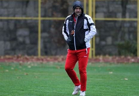 عکس/تیپ متفاوت دایی در درفشی فر