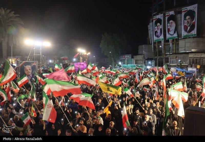 حضور شبانه 25 میلیون ایرانی در میدان