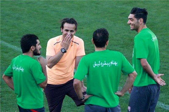 علی‎کریمی در تمرین پرسپولیس/تصاویر