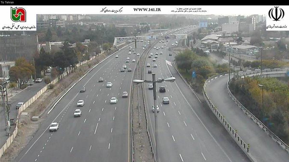 ترافیک نیمه سنگین در آزادراه تهران - کرج +تصاویر