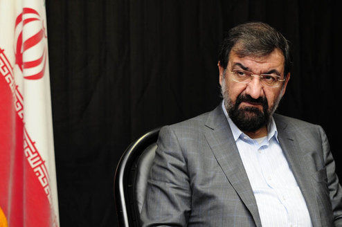 رضایی: آمریکایی ها می‌خواهند جنازه تحریم‌ها را به ما فروشند
