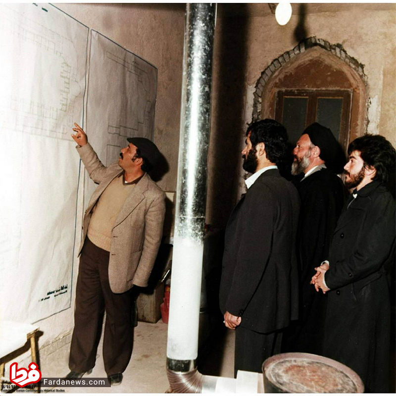 عکس: بازدید شهید بهشتی از آستان قدس