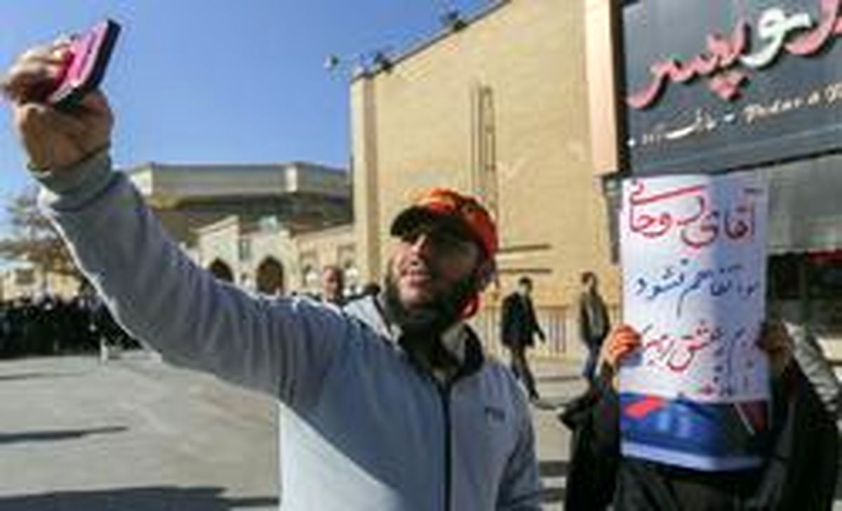 ۱۳ دی‌ماه در تاریخ ایران ماندگار شد