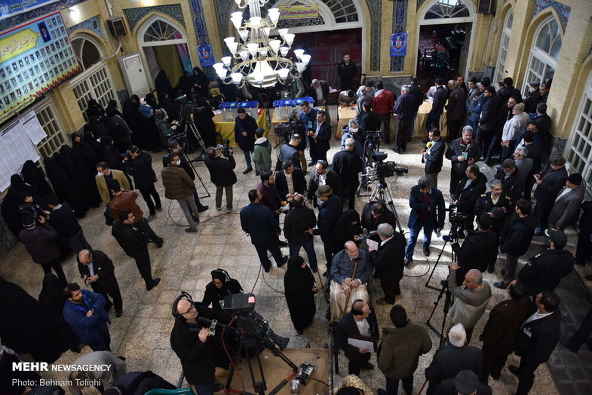 تصاویر: جشن ملی انتخابات ۹۸ در مسجد لرزاده