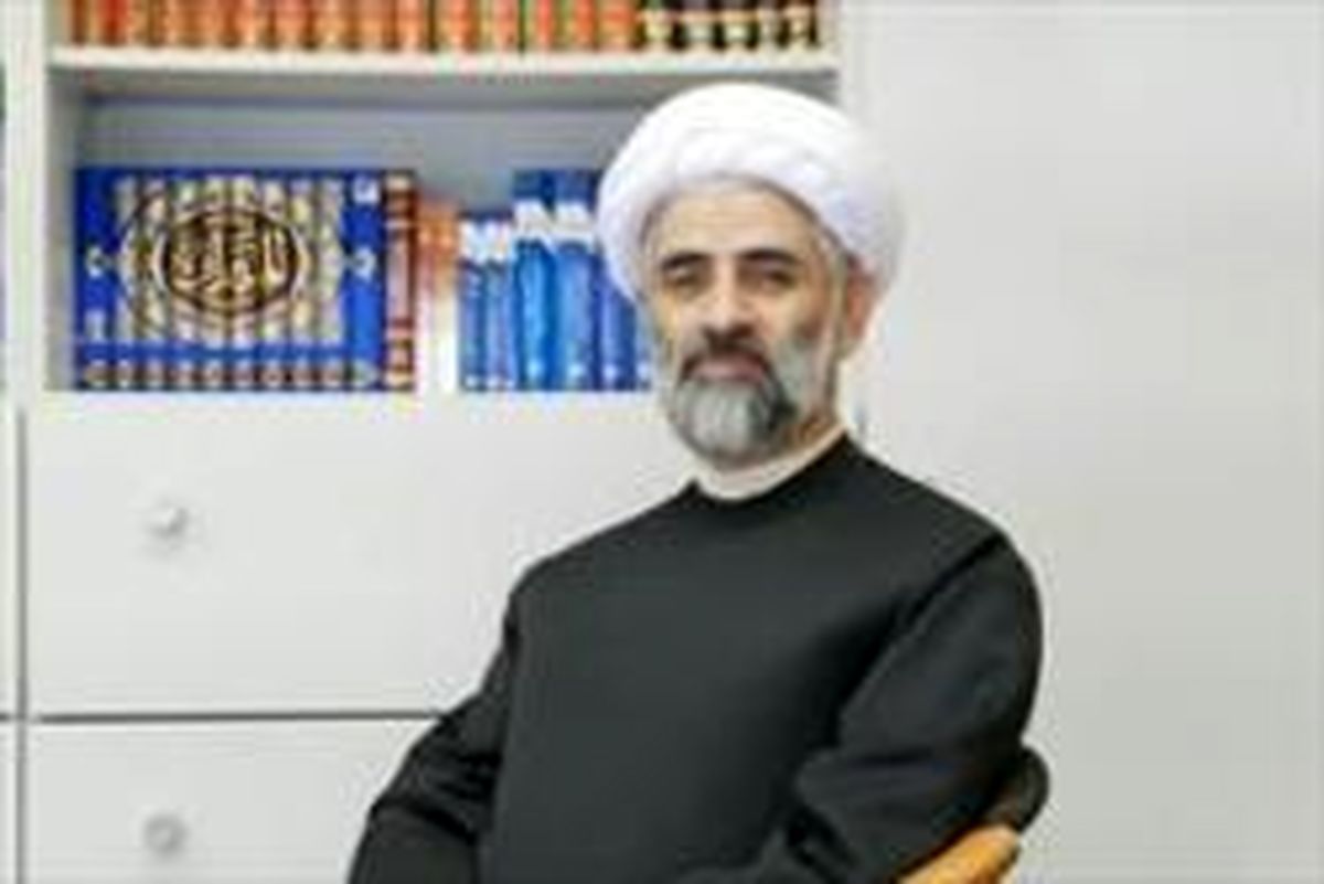 حوزه علمیه هامبورگ می‌تواند پل ارتباطی قم و مجامع علمی اروپا باشد