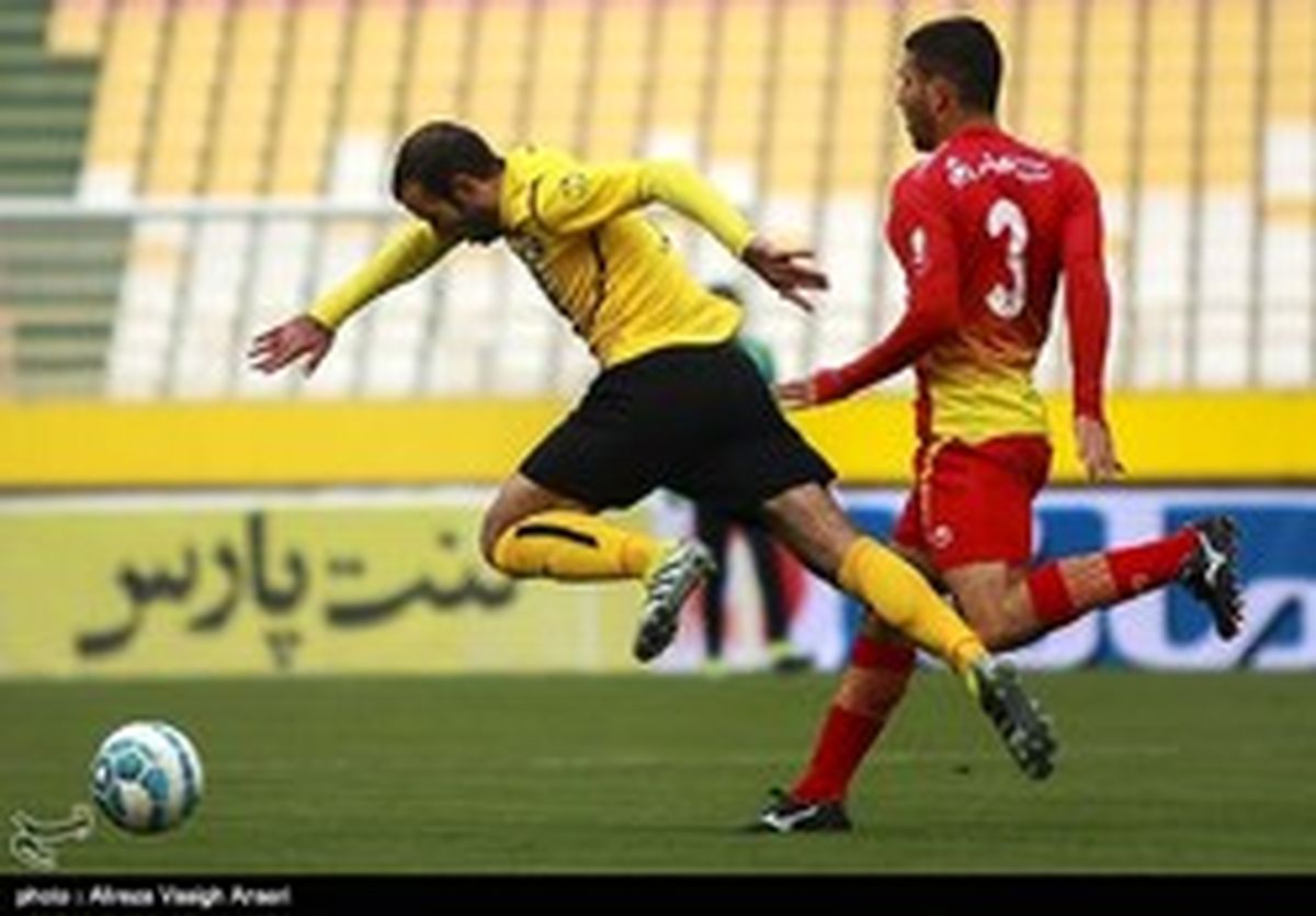 تساوی یک نیمه‌ای سپاهان برابر فولاد