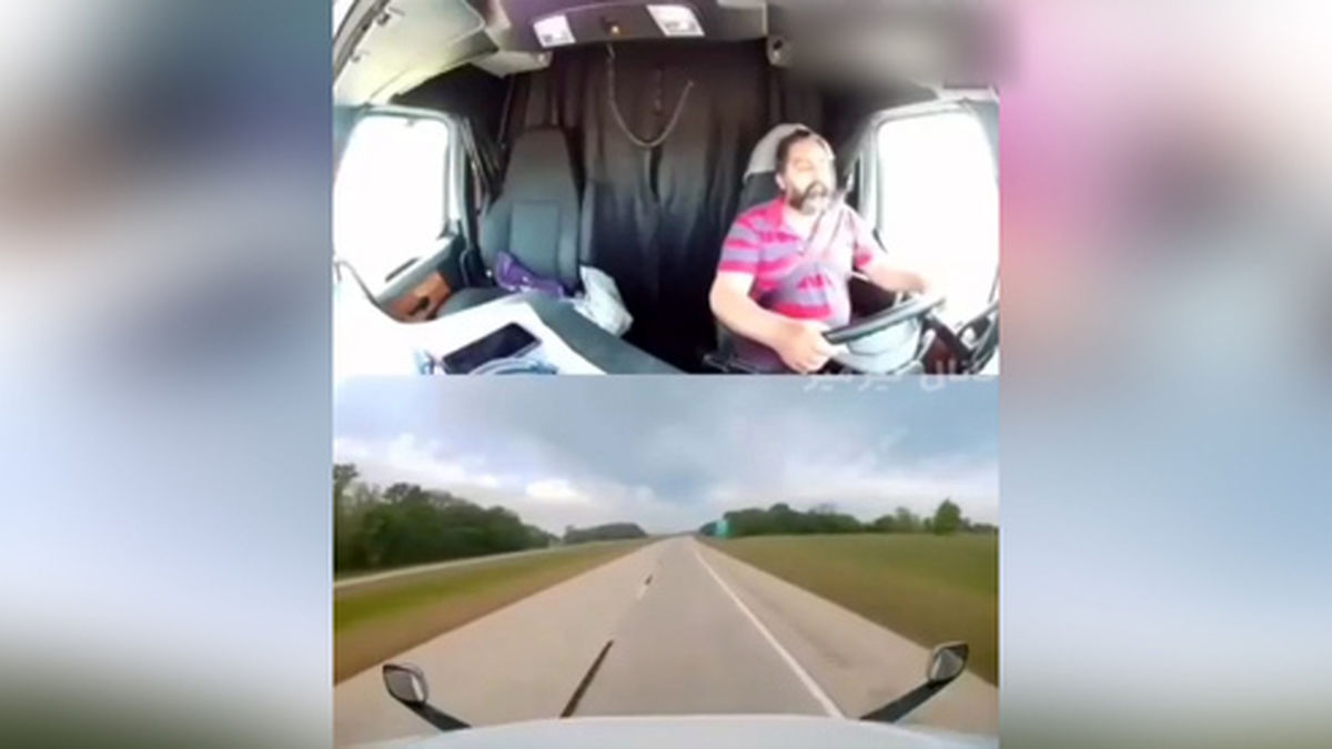 لحظه خواب آلودگی راننده کامیون و واژگونی خودرو +فیلم