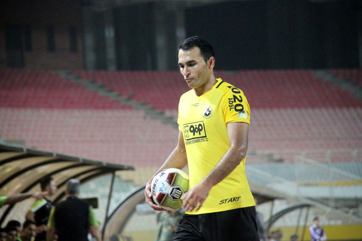 عزت پورقاز در نقش خالد شفیعی (عکس)