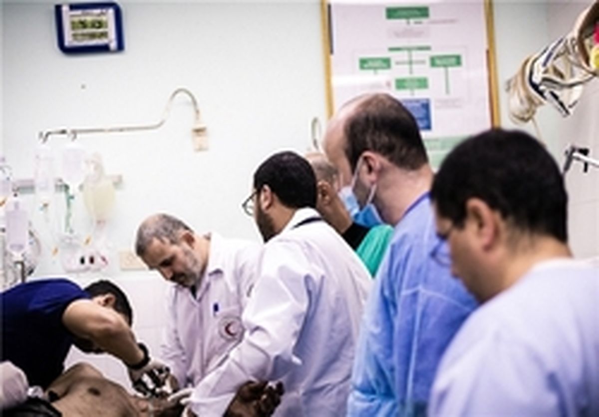 جراحی بدون توقف درخاموشی بیمارستان‌های غزه +تصاویر