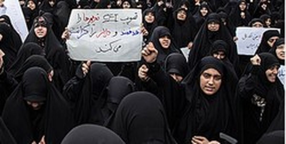 تحصن دانشجویان، طلاب و  مردم در مخالفت با تصویب پالرمو