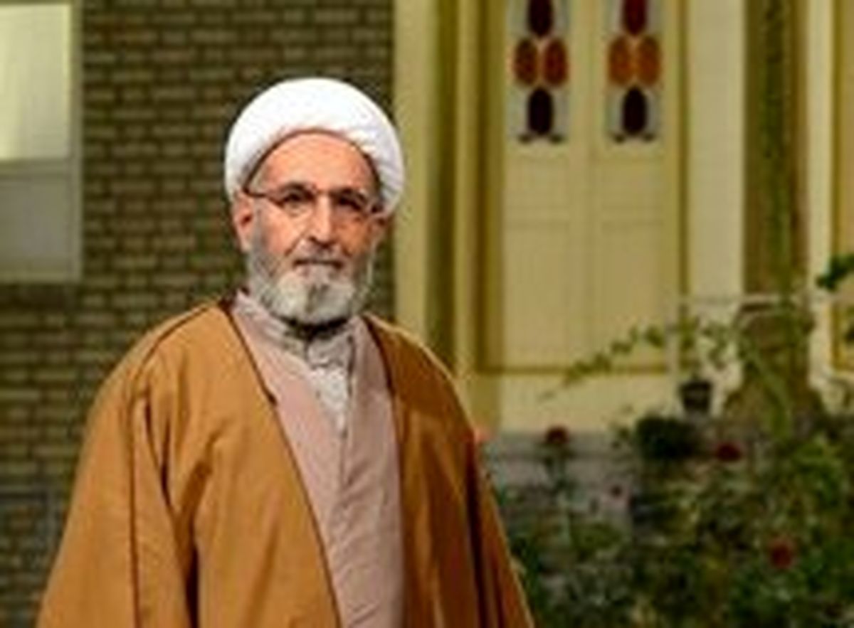 همه در پی کشف پرده‌نشین