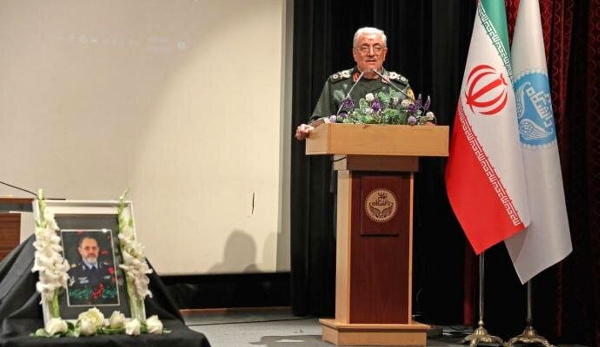 طلایی‌نیک: شهید نصیرزاده الگویی ماندگار برای مدیران دفاعی است