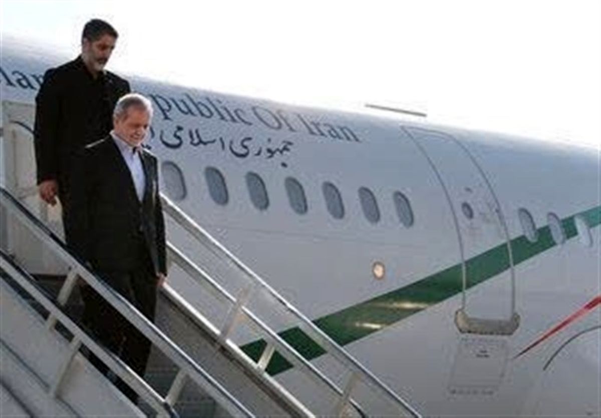 رئیس جمهور وارد مشهد شد