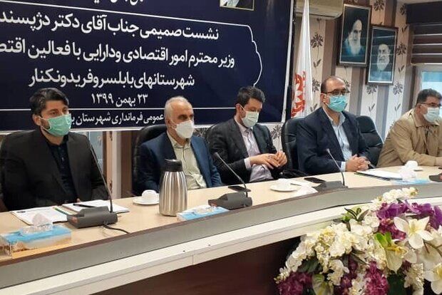 وزیر اقتصاد: بخش خصوصی بازیگر اصلی اقتصاد است