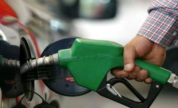 واریز سهمیه بنزین به کارت ملی | یارانه بنزین خانوار ۱۴۰۴ چگونه محاسبه می‌شود؟