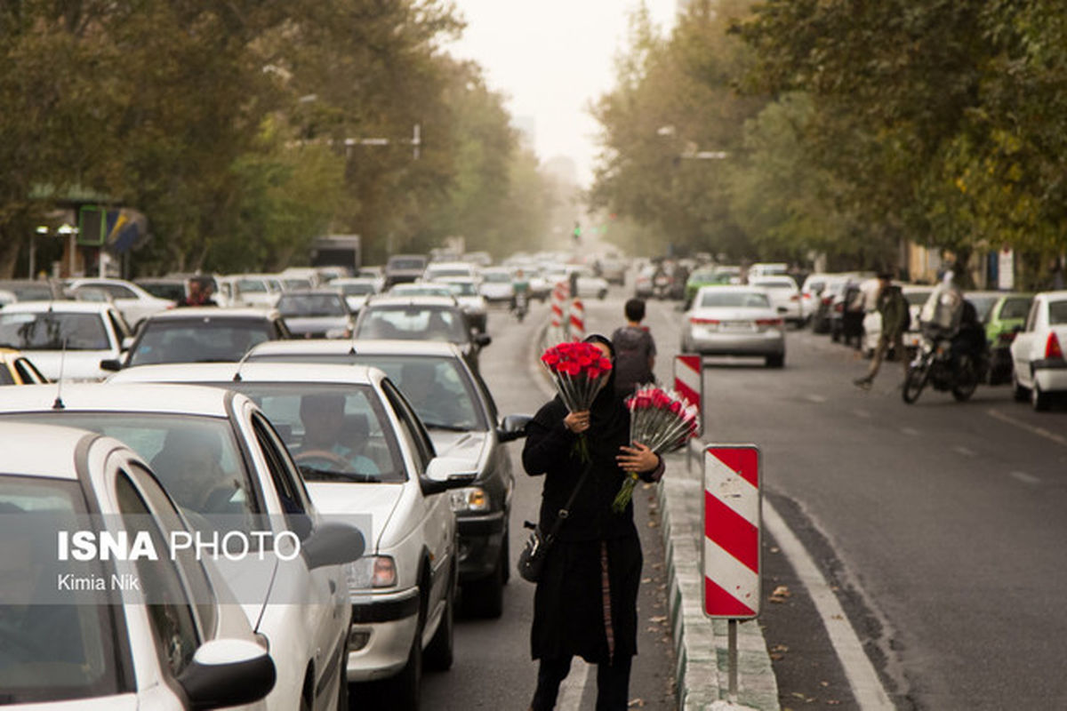 آخرین وضعیت کیفیت هوای تهران/وزش باد شدید در پایتخت