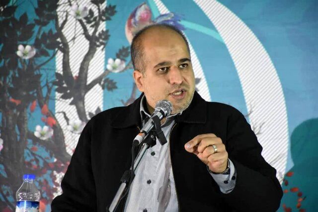 خضریان: اگر یک روز دیدید دیگر دشمن به سراغ شما نمی آید، بدانید از مکتب امام منحرف شدهایم