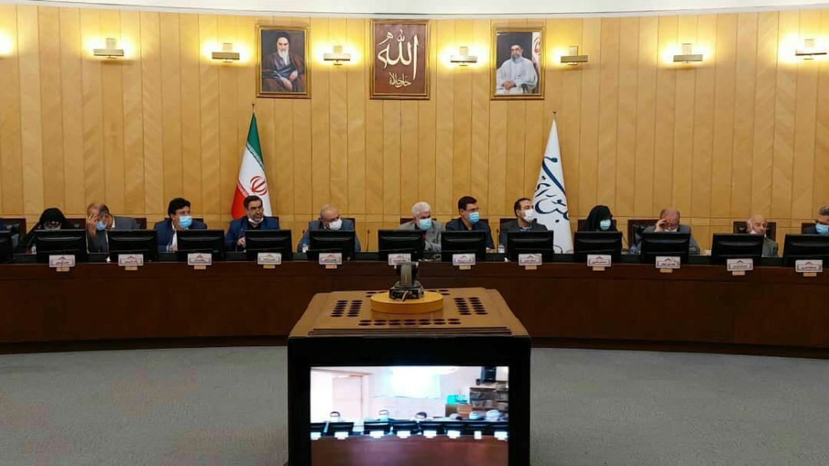 هم اکنون جلسه مسئولان دولتی مقابله با کرونا در مجلس +عکس