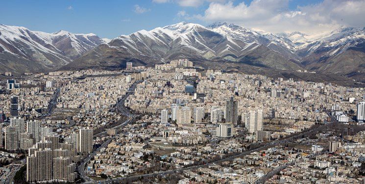 تندباد گردوخاک در راه تهران