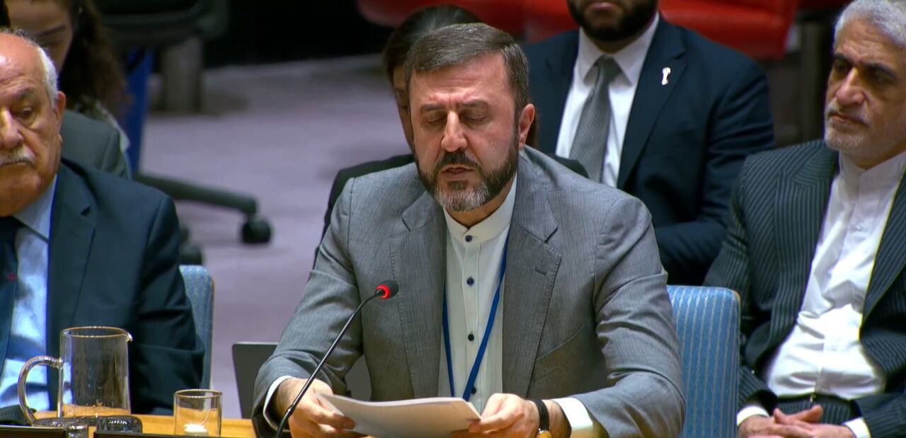 غریبآبادی: آمریکا و اسرائیل منشا بیثباتی در منطقه هستند