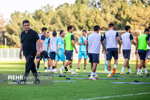 واکنش فدراسیون فوتبال به مذاکره با سرمربی کلمبیایی