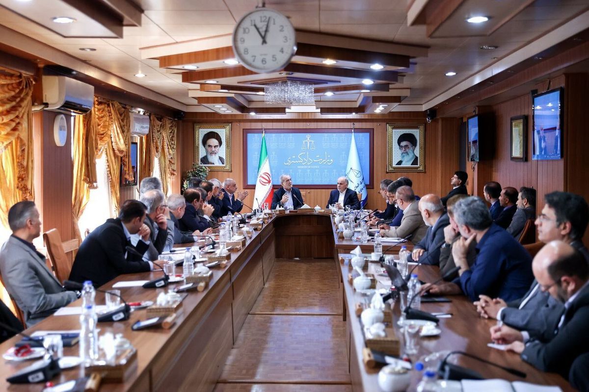 پزشکیان: اگر FATF داخلی را اجرا کنیم، بسیاری از مصادیق فساد اصلاح و رفع خواهند شد