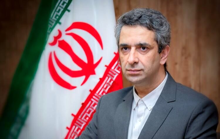 نظر رئیس‌جمهور درباره محدودیت دسترسی مردم به اینترنت بین‌المللی 