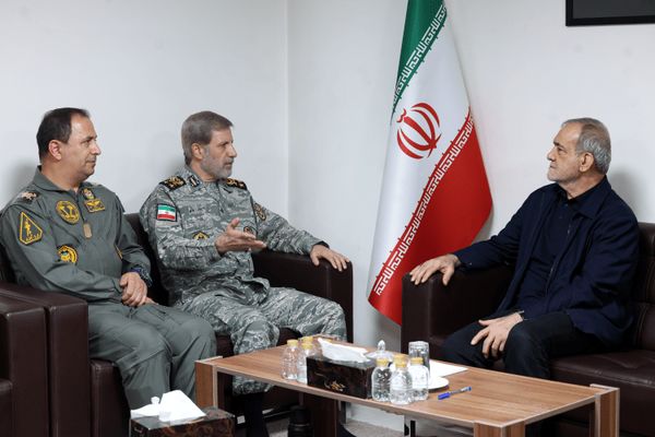 سرلشکر حاتمی: پاسخ نیروهای مسلح به متجاوزان پشیمان‌کننده خواهد بود