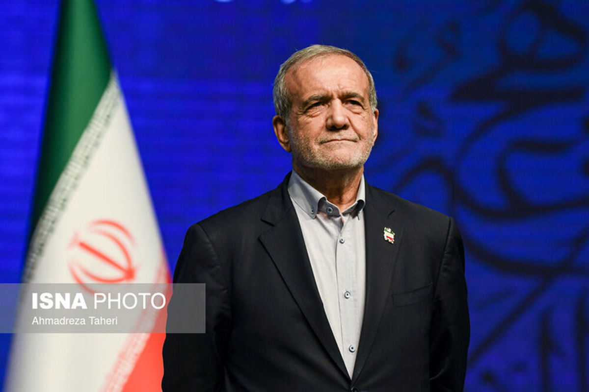 معاون دفتر پزشکیان: حمایت مراجع تقلید از دولت مایه دلگرمی است