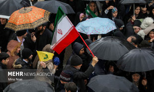 تصاویر: راهپیمایی ۲۲ بهمن در تبریز