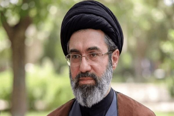 ویدئویی دیده نشده از توصیه‌های همسر شهید رهبر انقلاب